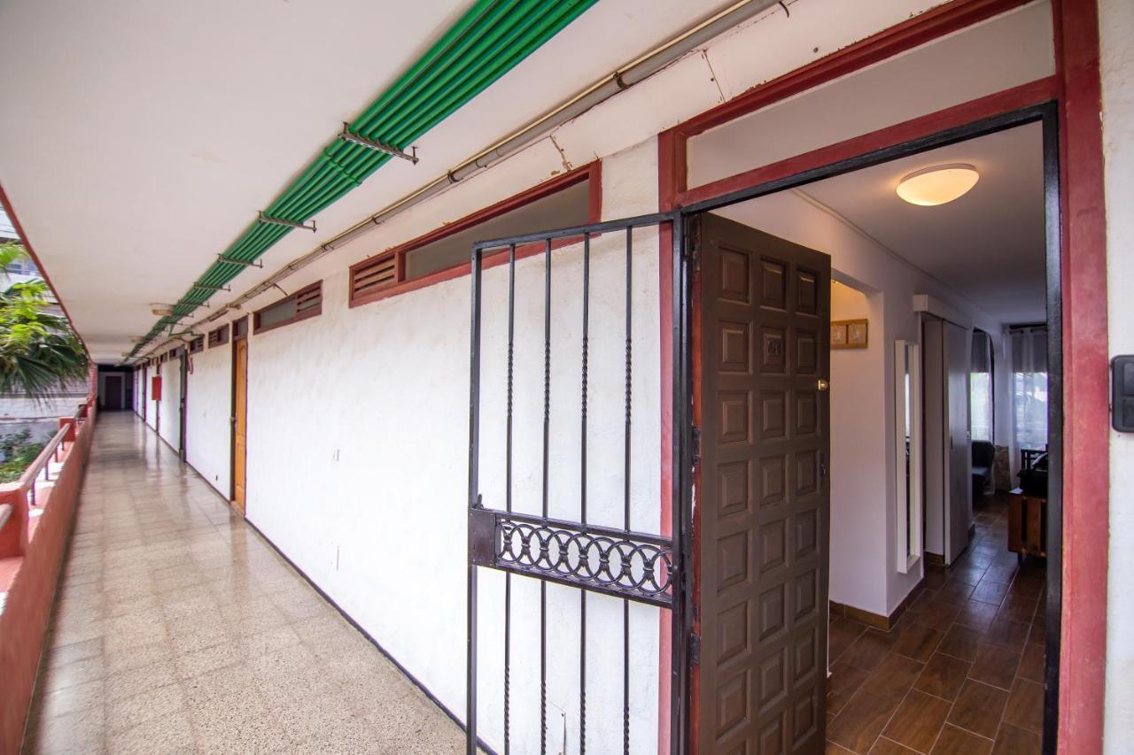 Amarilla Rock Apartment Arona  Exterior photo